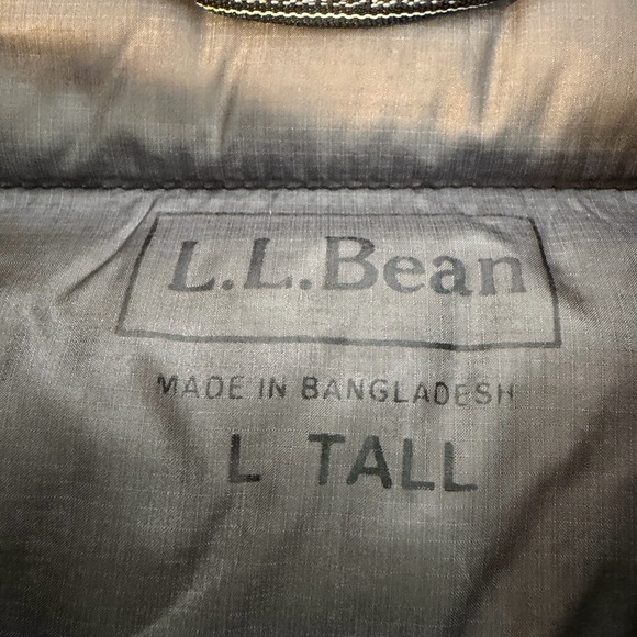 L.L. Bean Men's Black hooded downtek Puffer Jacket size Large tall - Picture 8 of 11